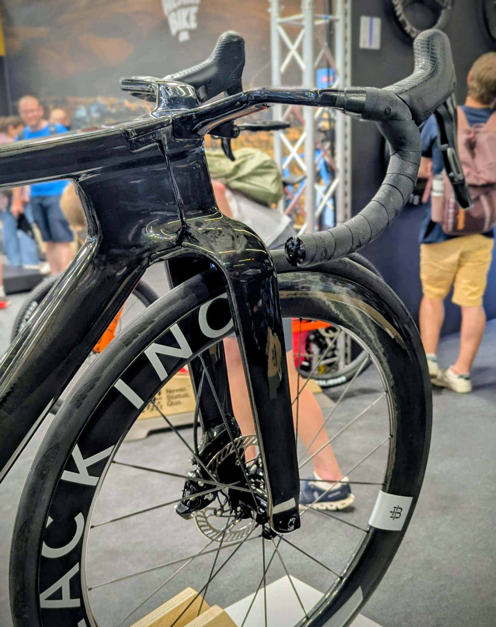 Factor Aero Bike
